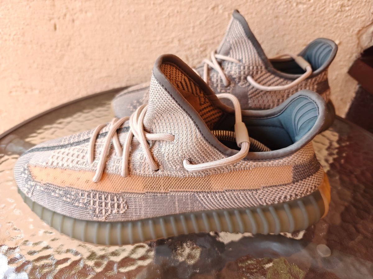 Adidas - Yeezy Boost 350 V2 ‘Israfil’ 