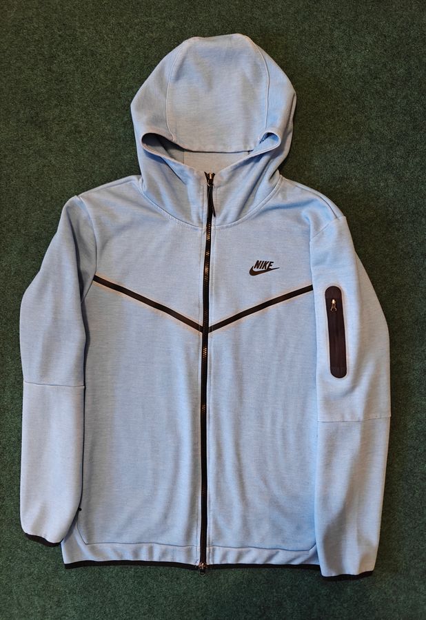 NIKE  -  Tech Fleece ' Stone Blue