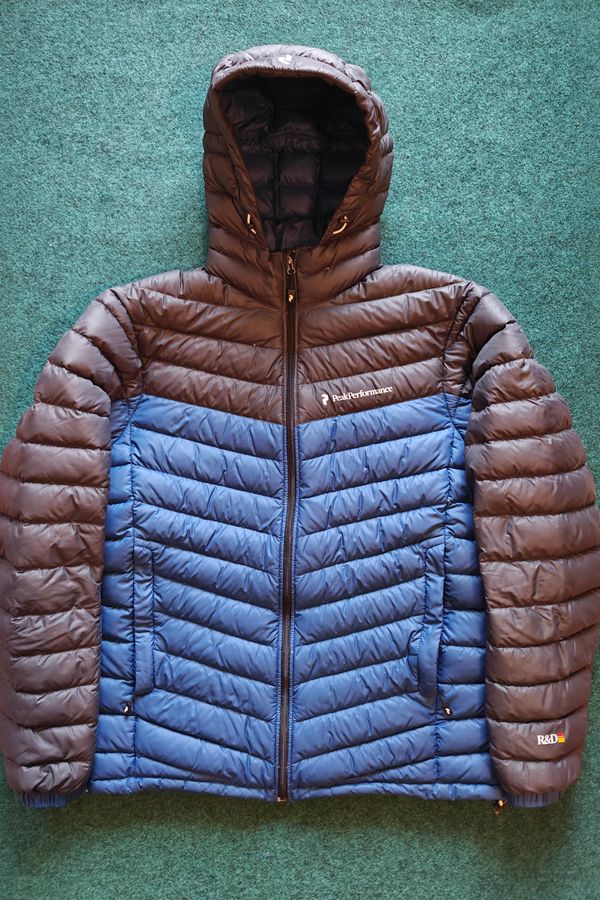 Peak Performance  -  Frost Down Hood