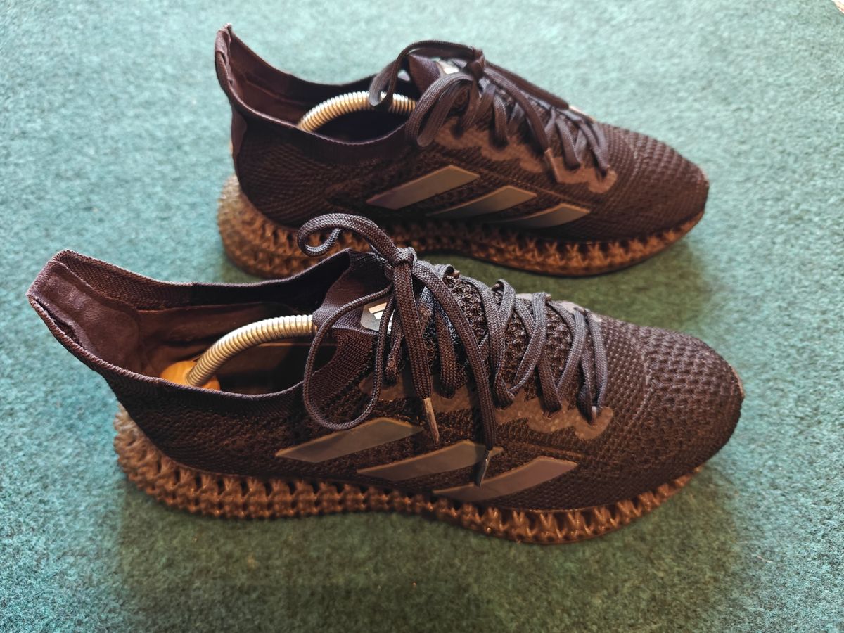 ADIDAS  -  4DFWD Reflective Xeno