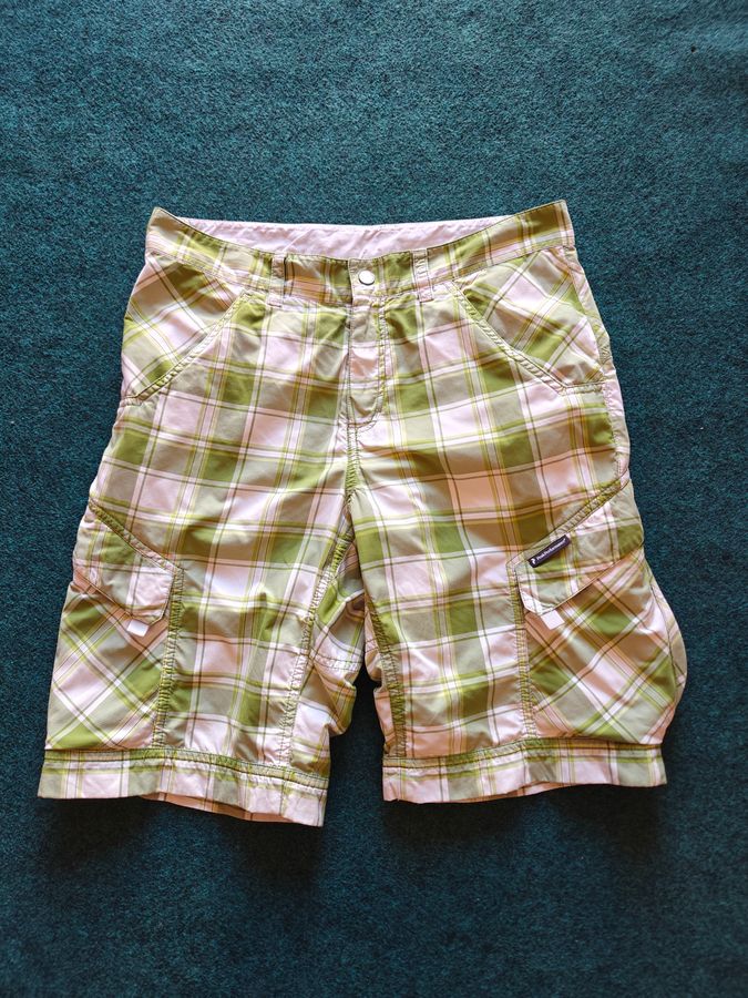 Peak Performance  -  Men's Cargo Check Shorts