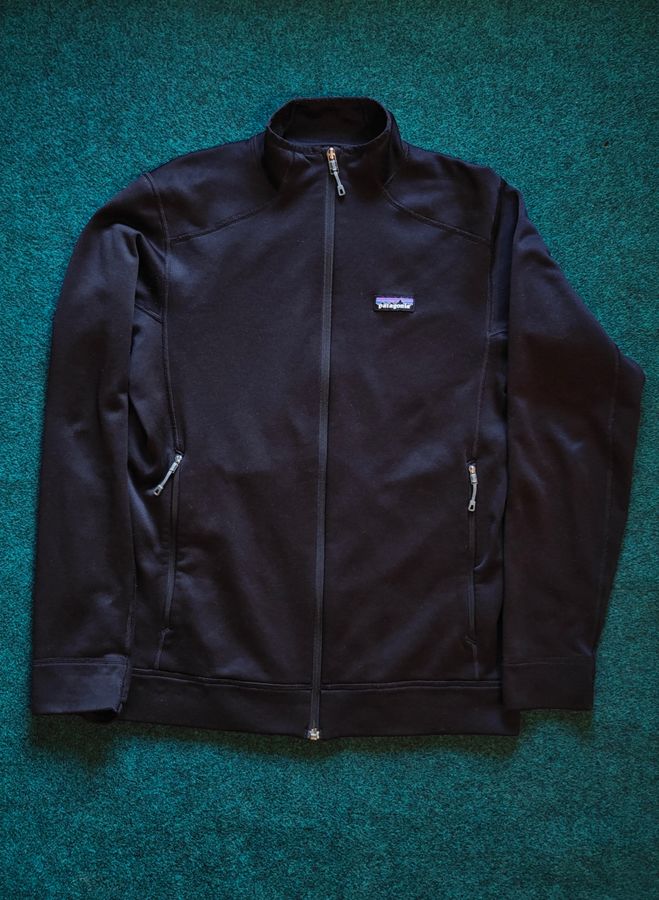 Patagonia  -  Men's Crosstrek Fleece Jacket Full Zip Black