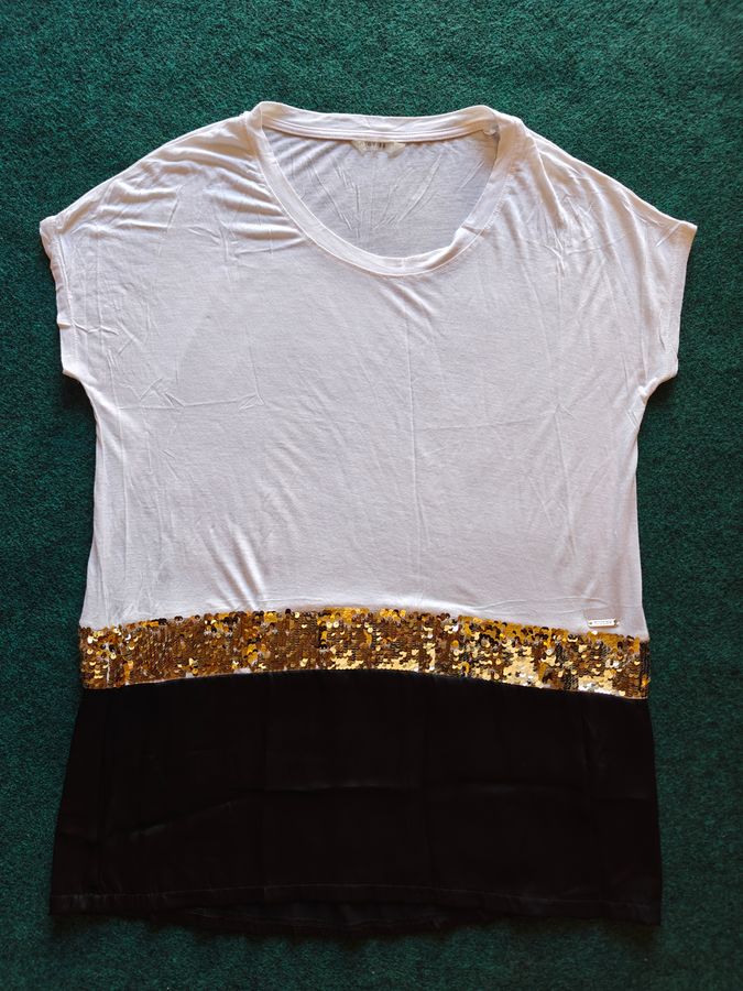 Guess  -  Women's Print T-Shirt White