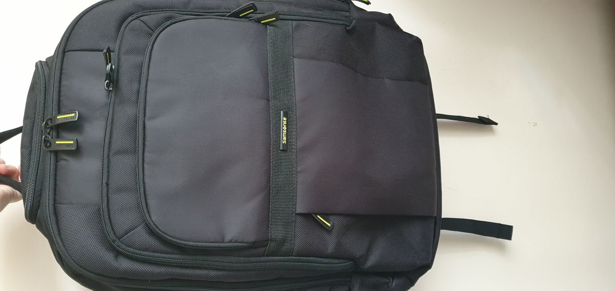 Samsonite laptop backpack 