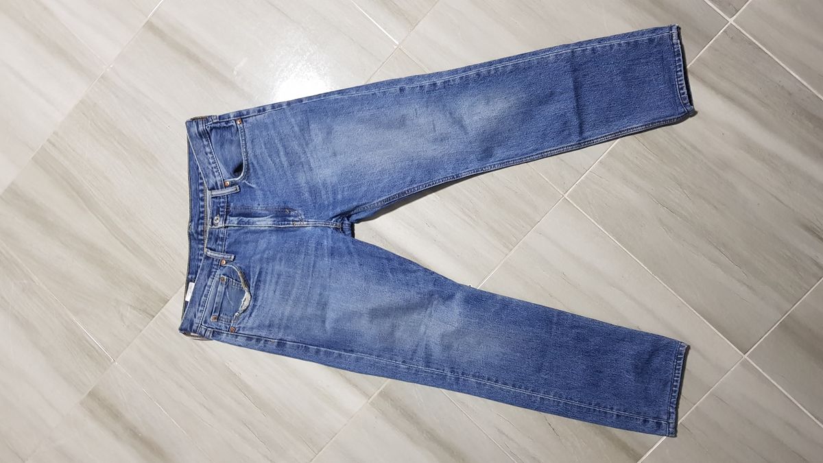 Xhinse Levis