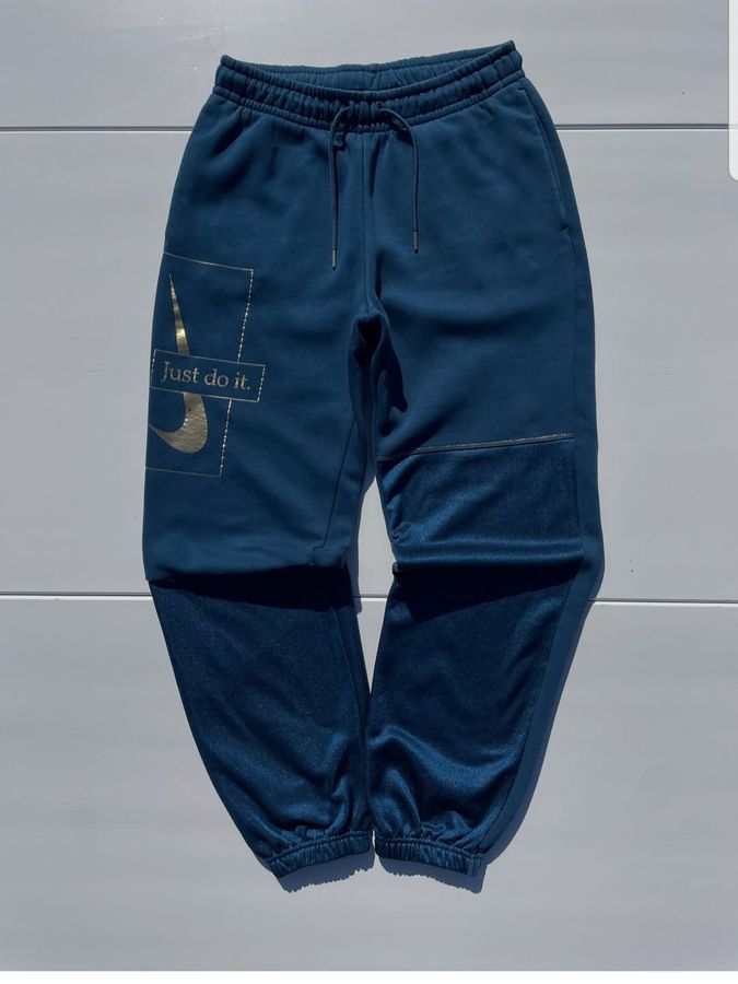 Nike Joggers