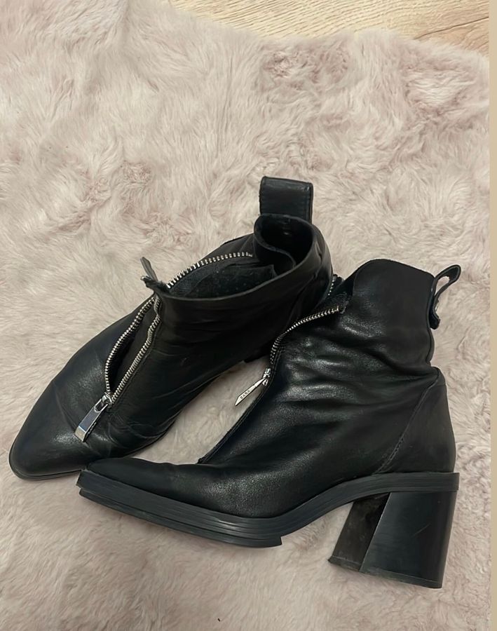 Zara boots