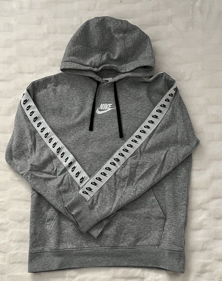 ⁠Set Nike 