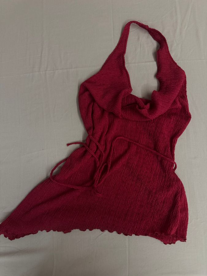 Backless top