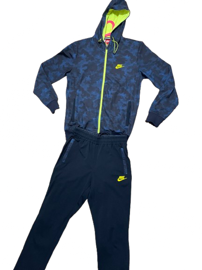 Trenerka Nike