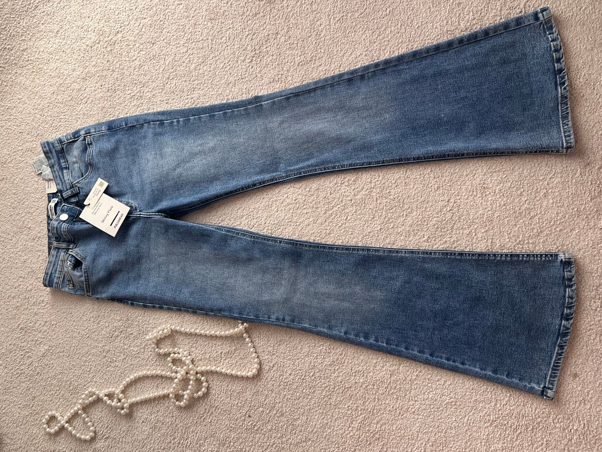 jeans