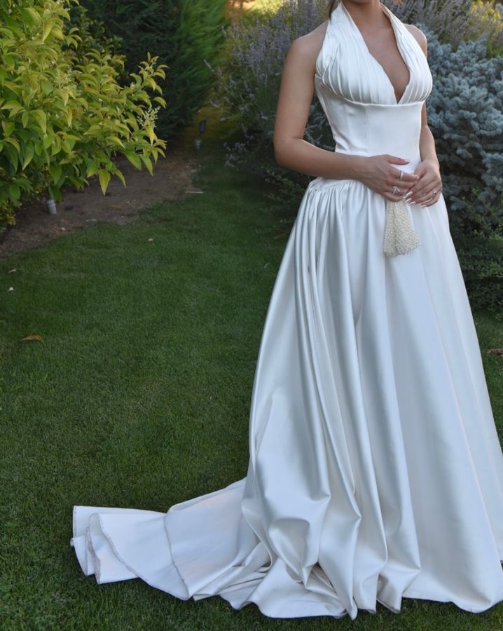 Elegant Wedding Dress