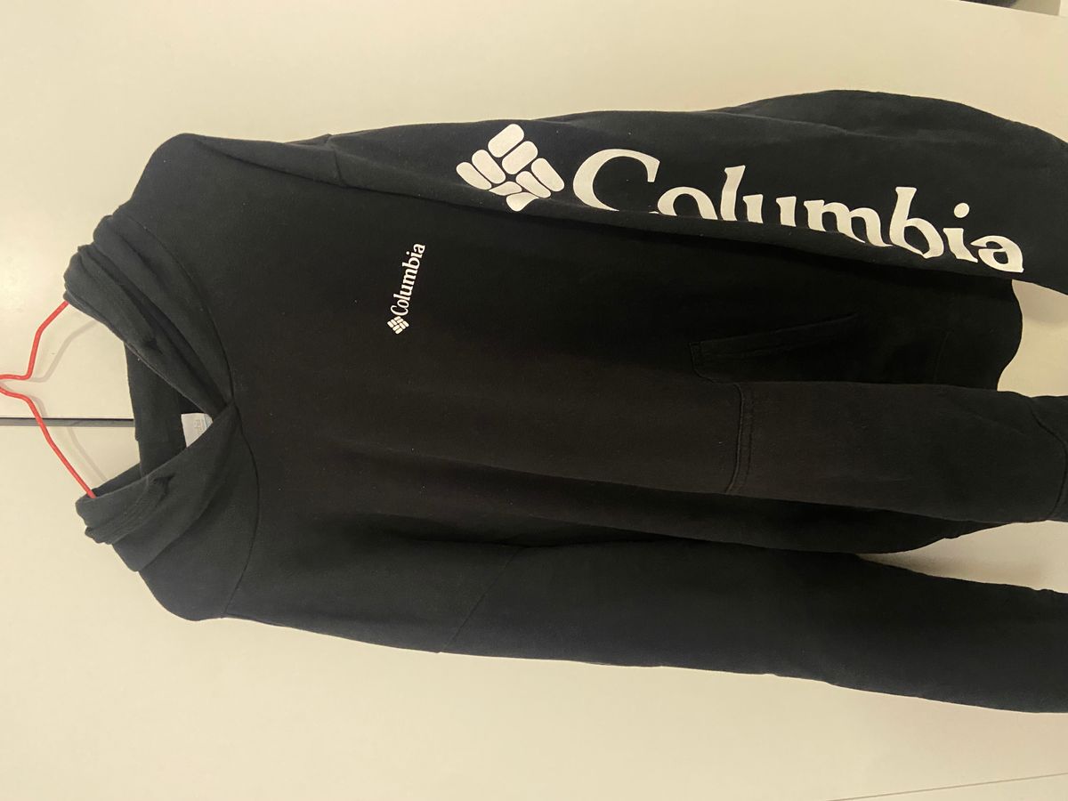 Columbia hoodie.