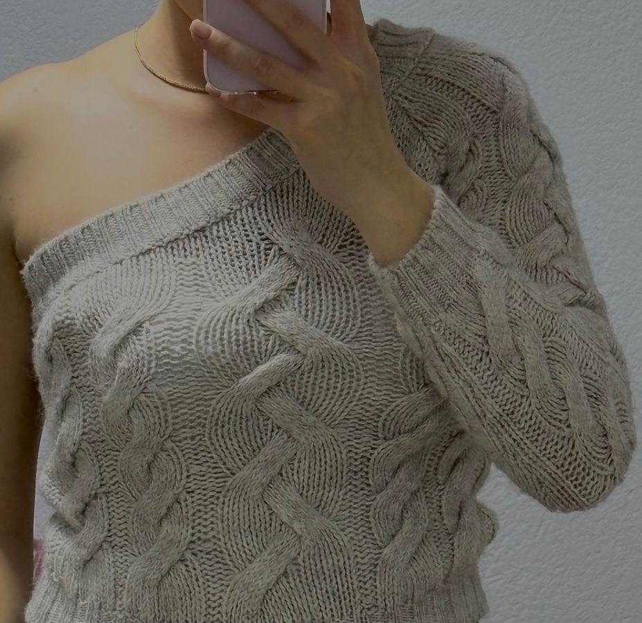 One shoulder jumper