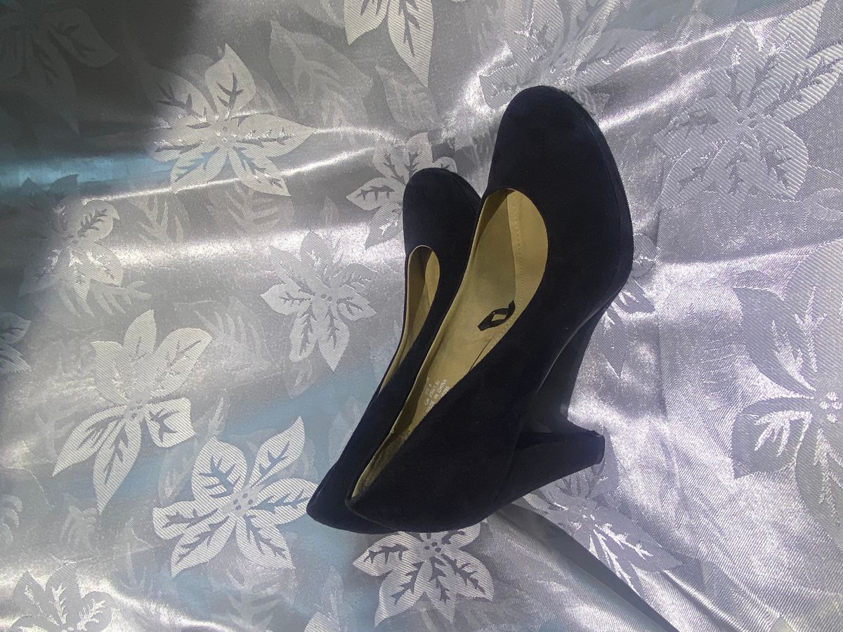 Black heels