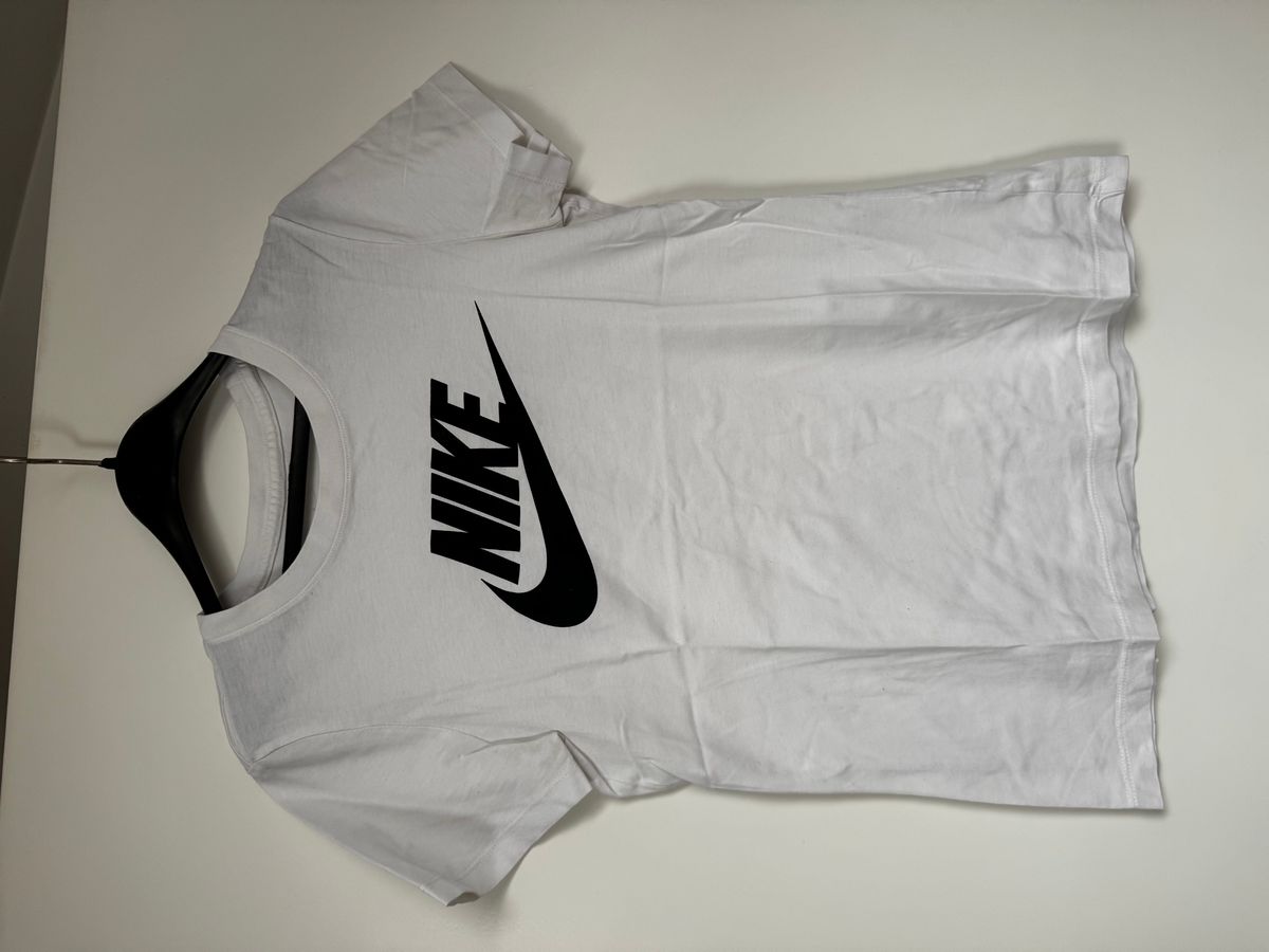 Nike T shirt