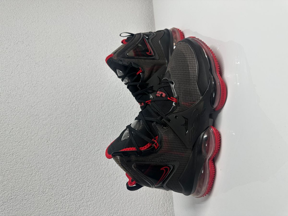 LeBron nr:44 te reja