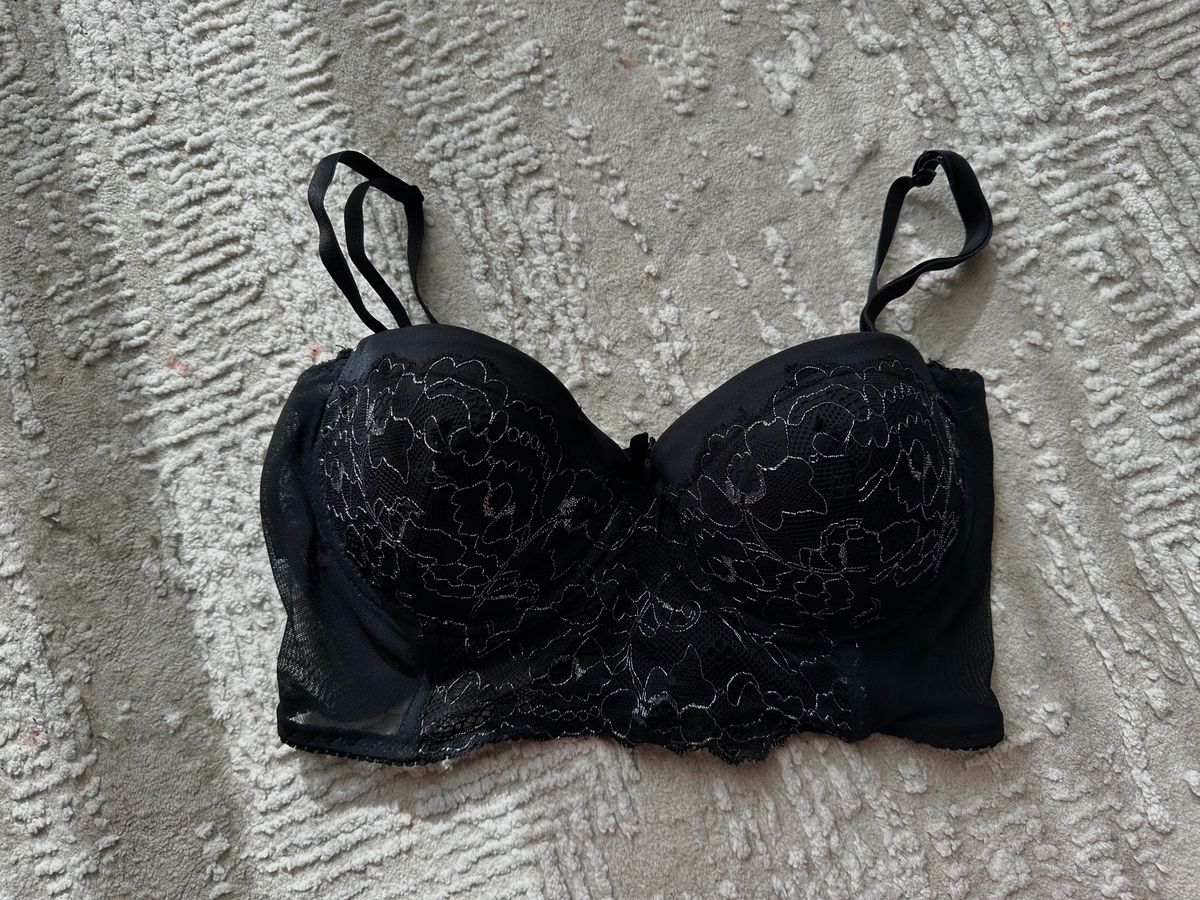 Crop top ne forme korseti / lingerie 