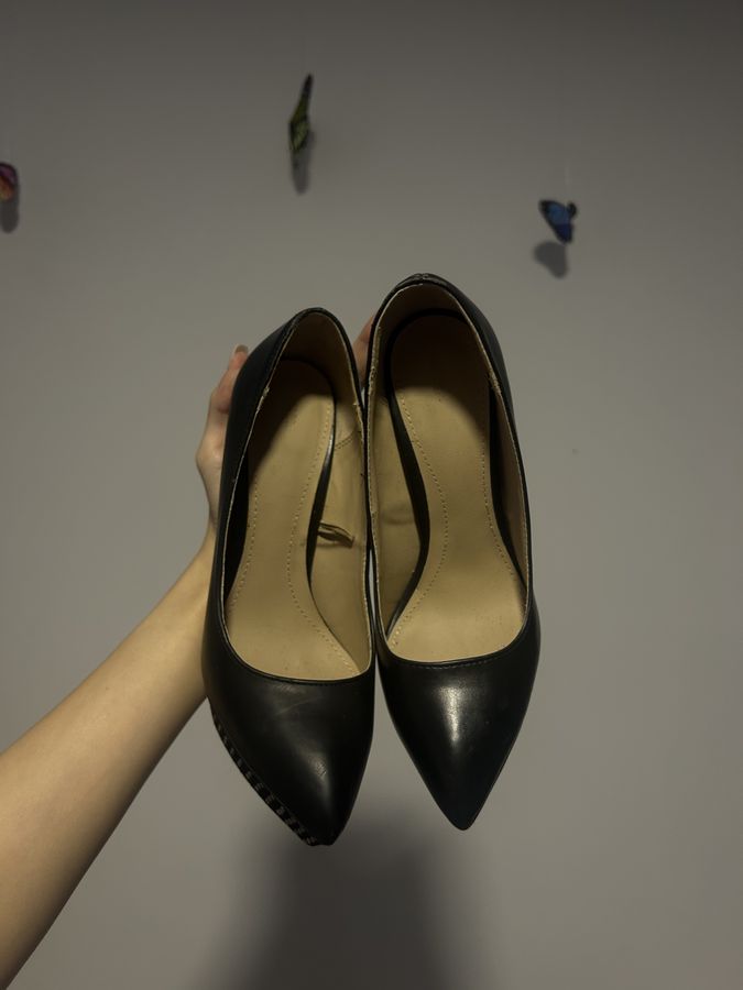 Hot Heels