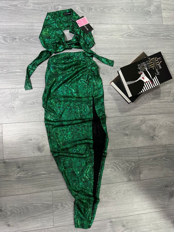 Metallic Green Two-Piece Dress Set with Side Slit