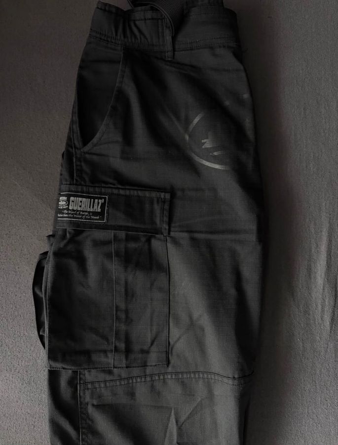 Corteiz Tripple Black Cargo Pants