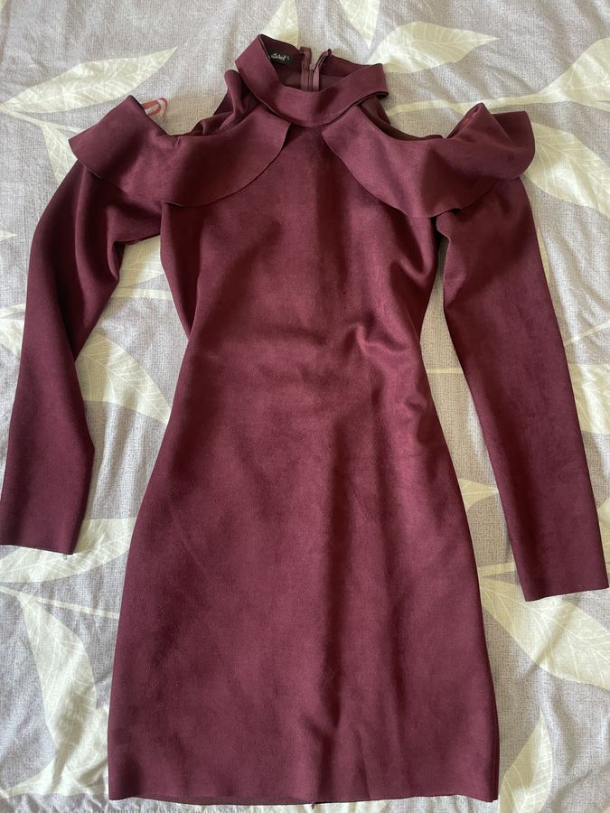 Fustan elegant Burgundy – Madhësia L