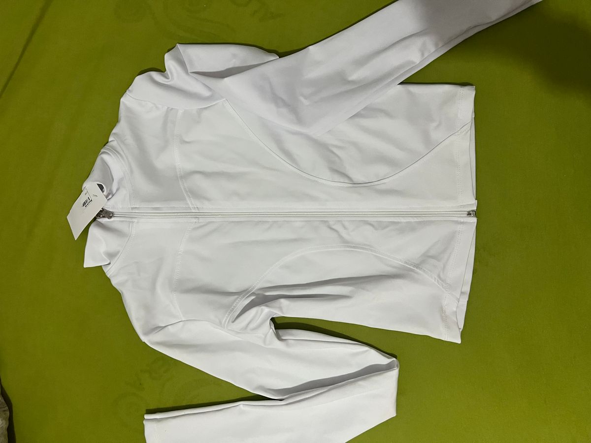 Women’s White Zip-Up Activewear Jacket