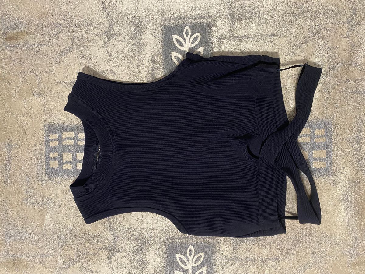 Bluze River Island