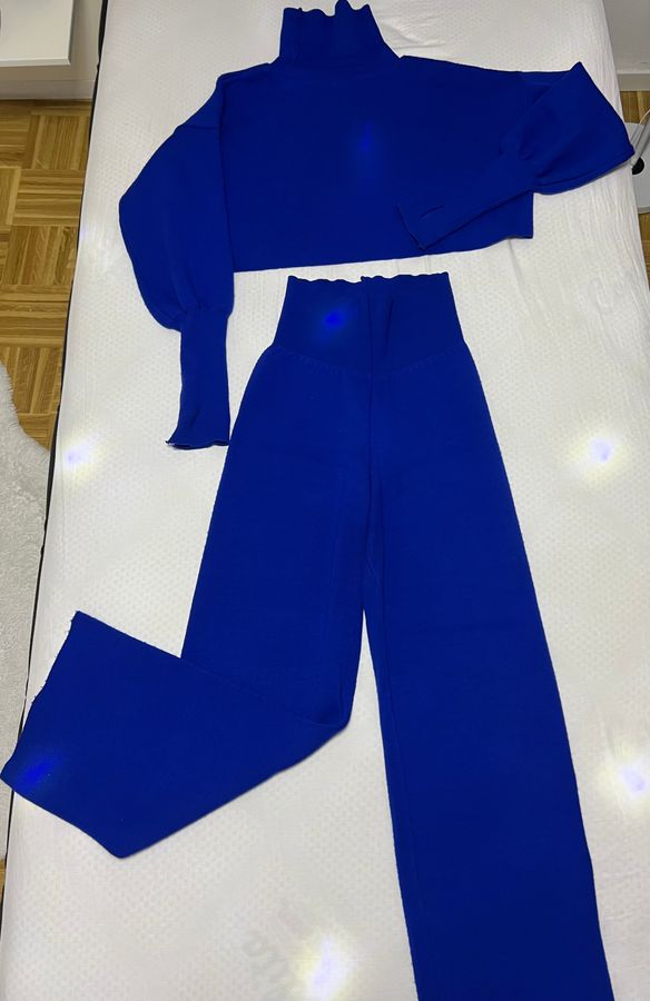 Set bluze dhe pantollona