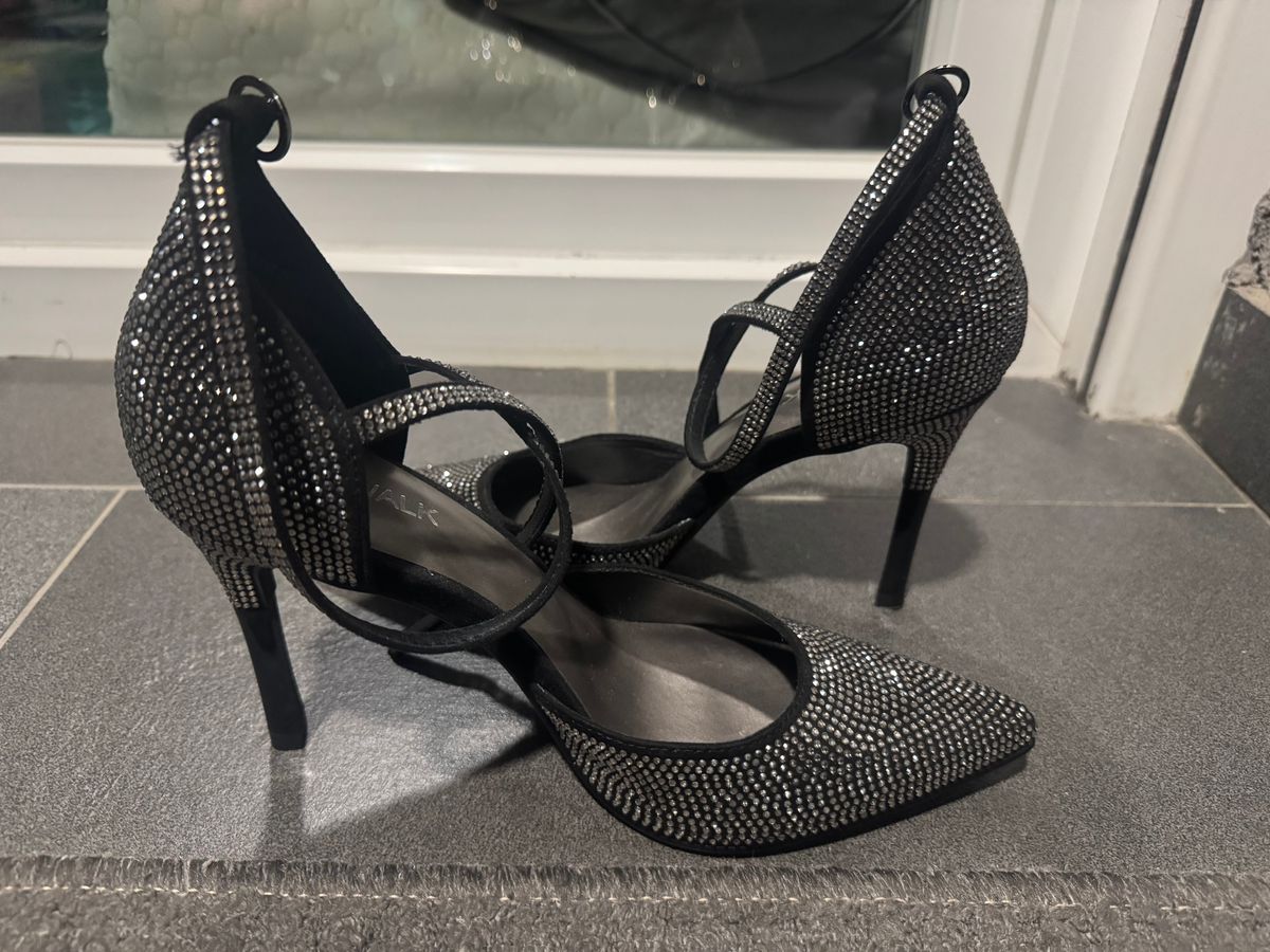 high heels