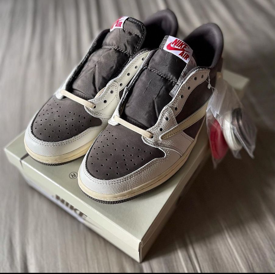 Nike Air Jordan 1 Low OG x Travis Scott – Nr. 44.5