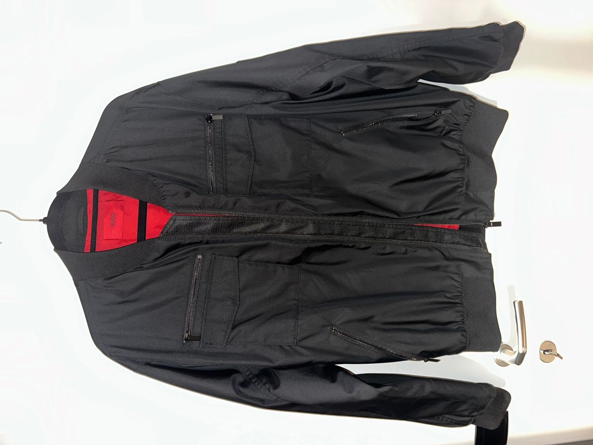 Hugo Boss Jakne