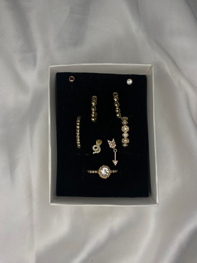 Earrings & Rings Set