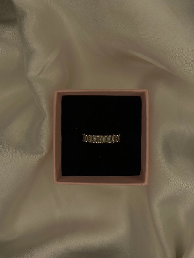 Elegant Ring