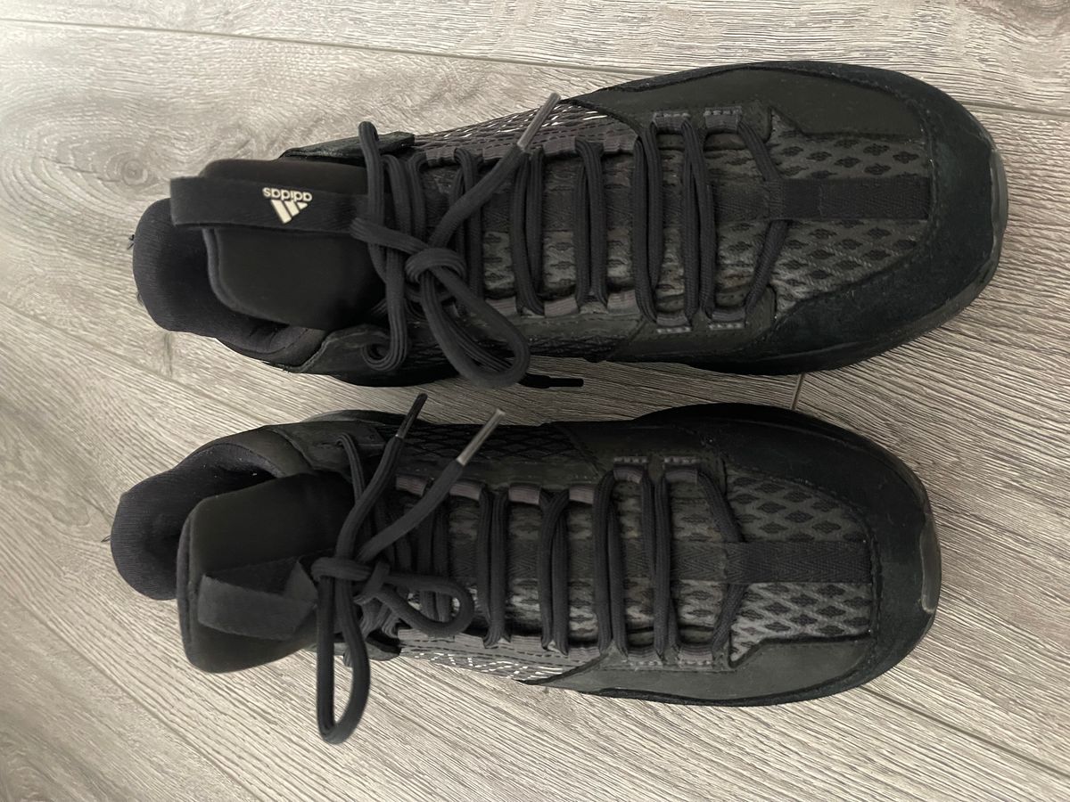 Adidas five ten stealth 5.10