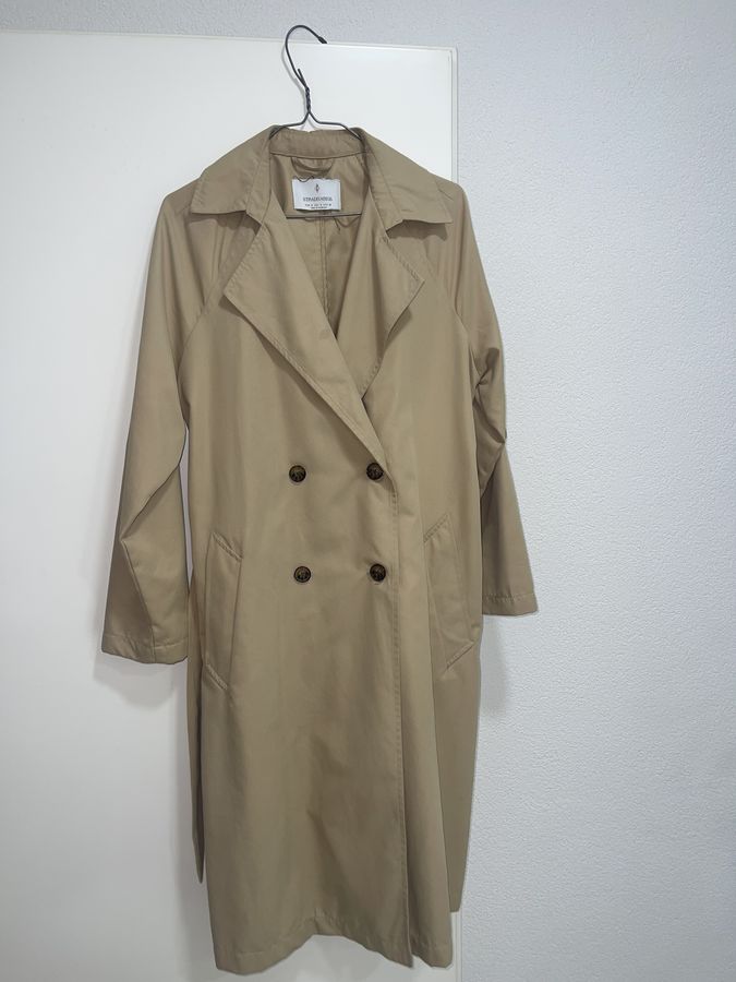 Trench coat