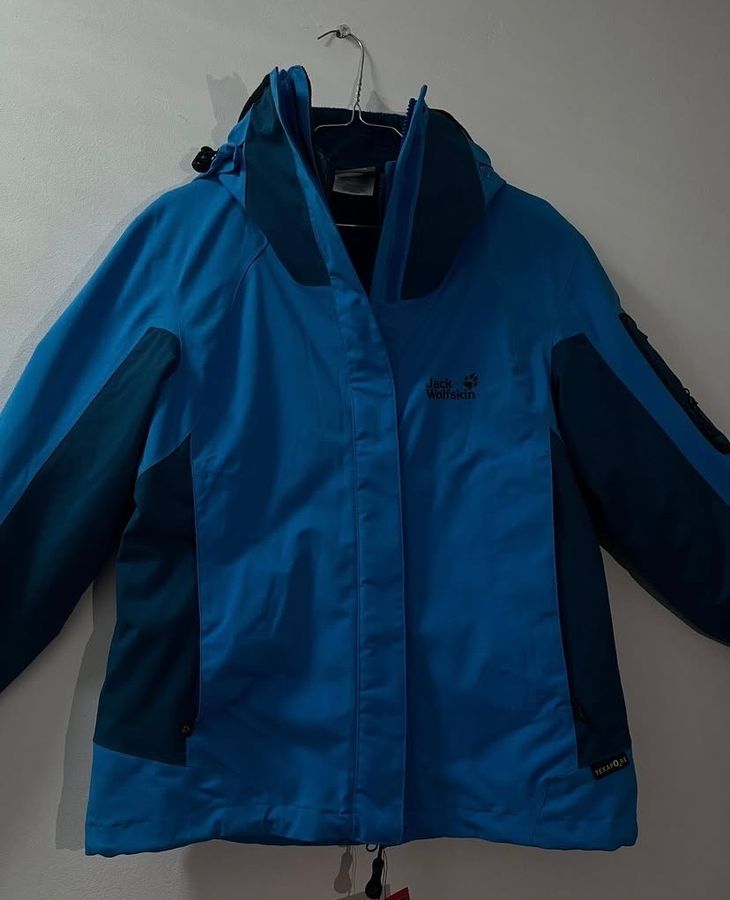Jacket 