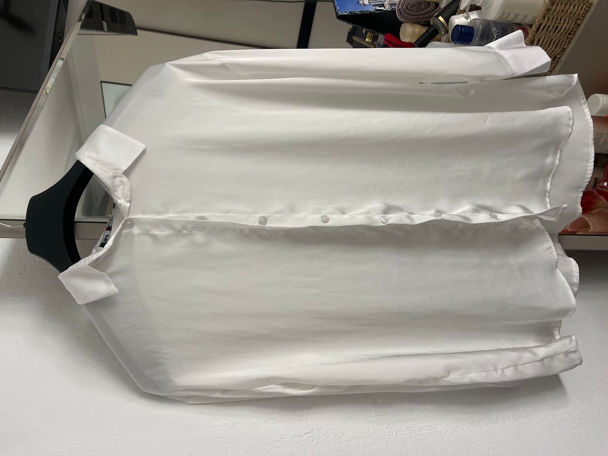 Kemishe e bardhe Saten