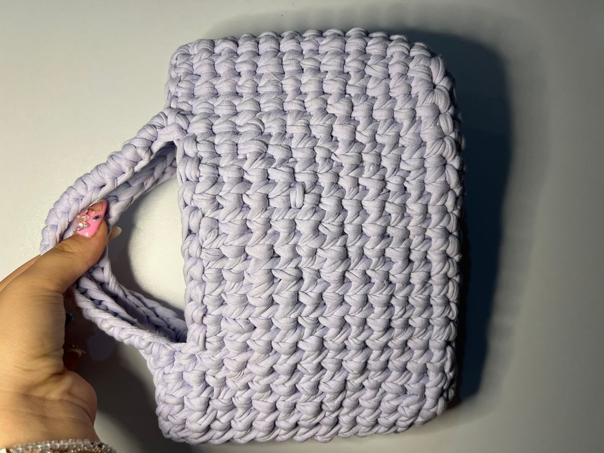 crochet hand bag