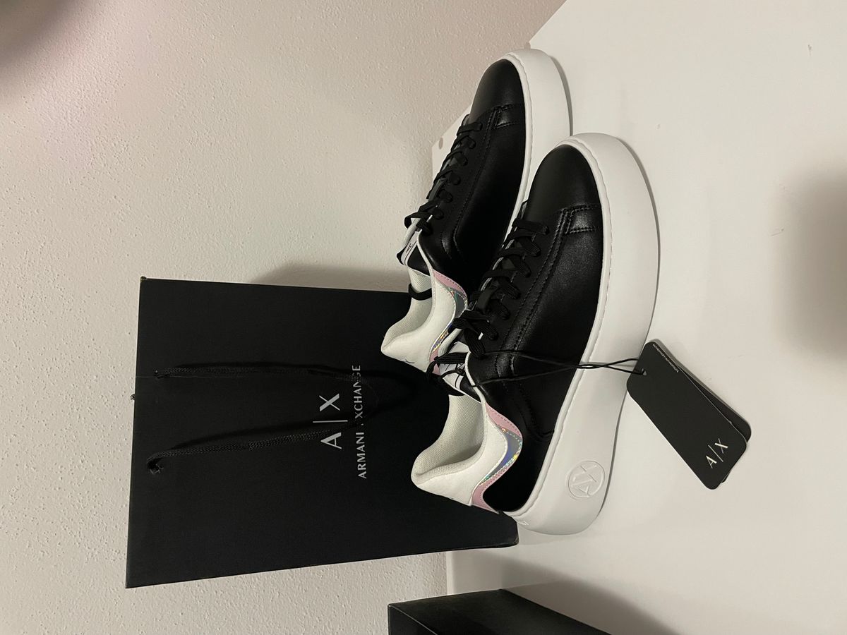 Armani Exhange Sneakers