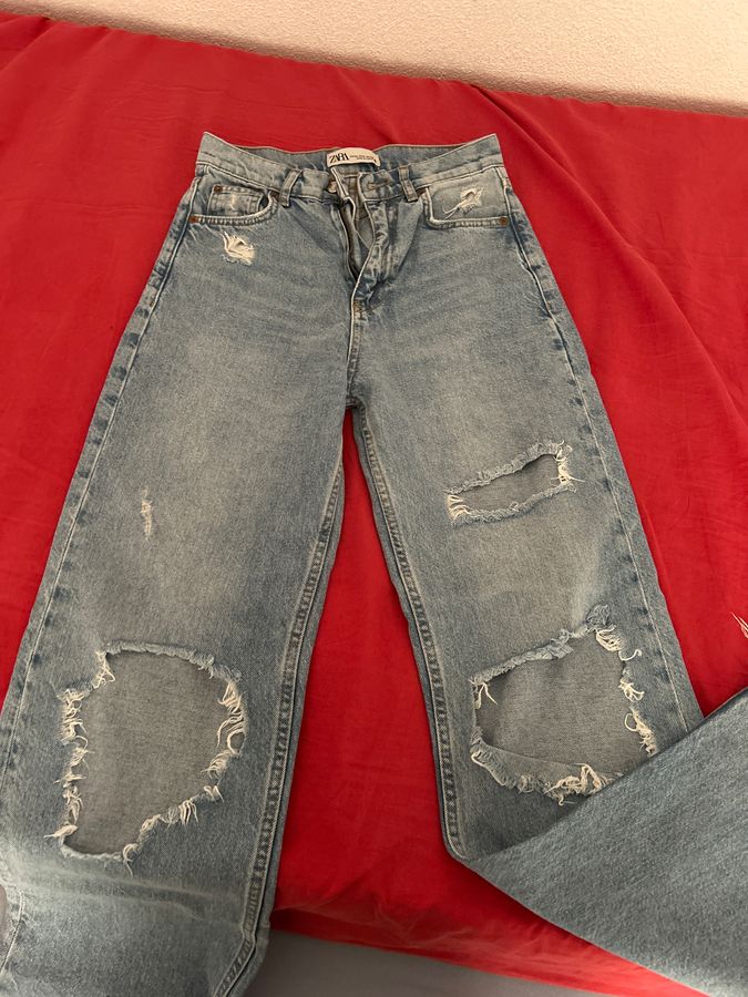 Zara jeans