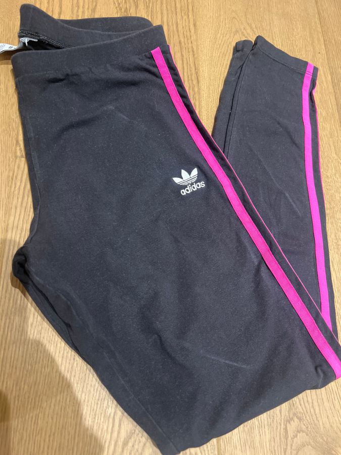 Hellanke Adidas