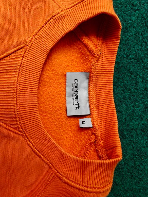 Carhartt  -  Chase Sweat 2
