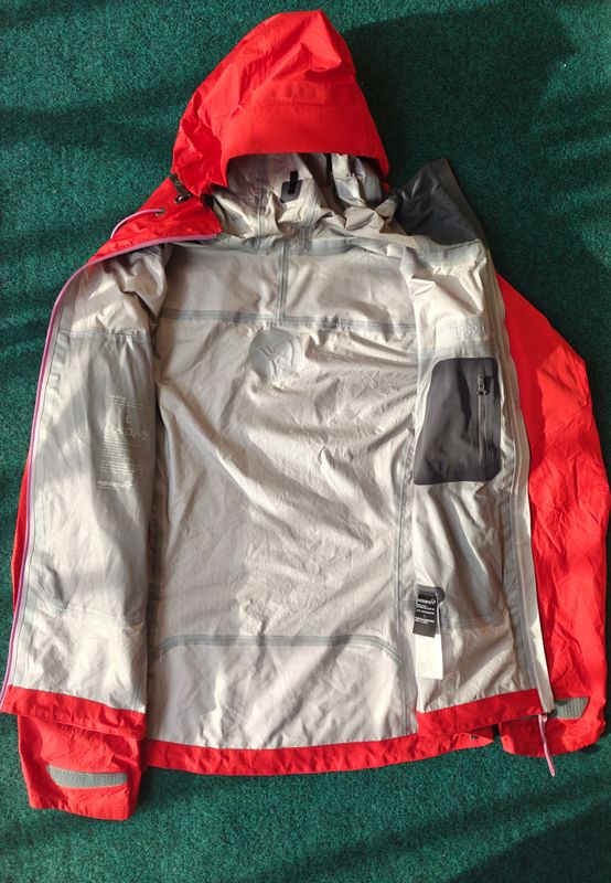 NORRØNA  -  Falketind Dri 3 Jacket 3