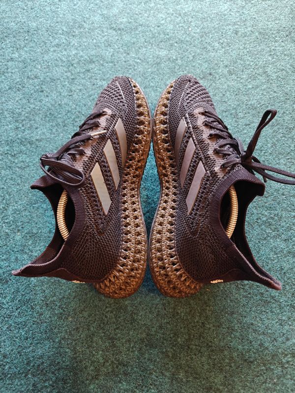 ADIDAS  -  4DFWD Reflective Xeno 4