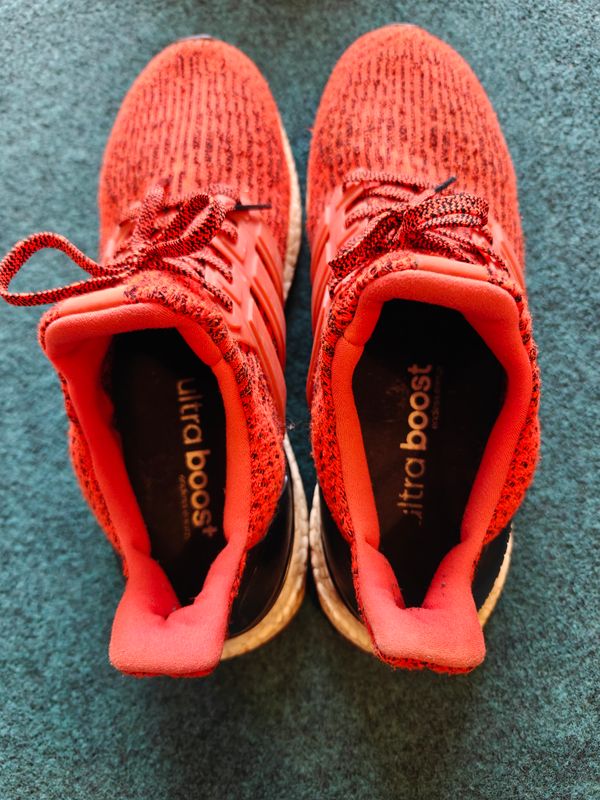 Adidas  -  Ultra Boost 3.0 Energy 4