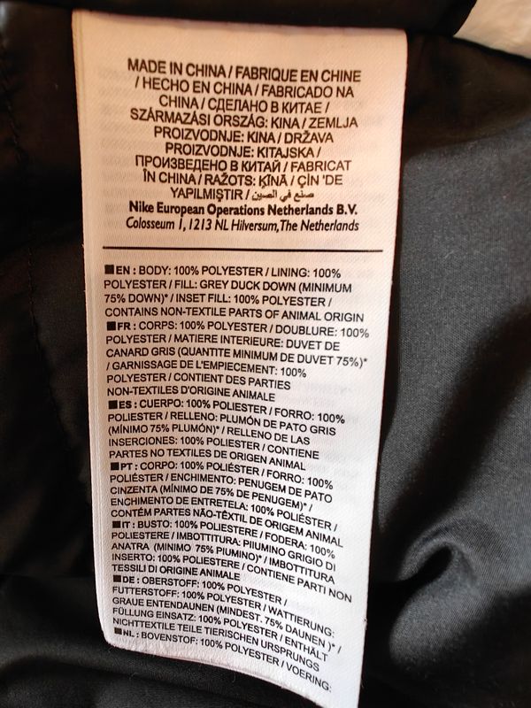 NIKE  -  Windrunner Down Fill Men's Gilet Vest 5