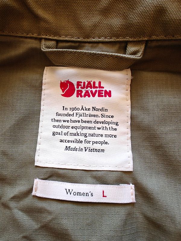 Fjallraven  -  Woman's Vardag Jacket W (New) 3