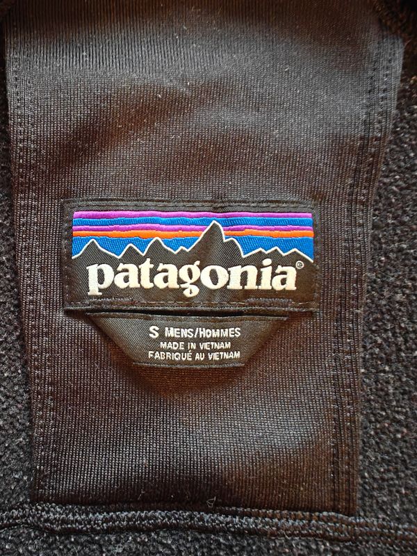 Patagonia  -  Men's Crosstrek Fleece Jacket Full Zip Black 5