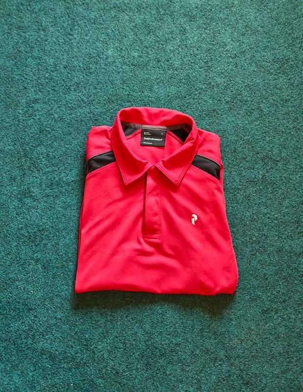Peak Performance  -  Men's Polo Shirt Score Red 3